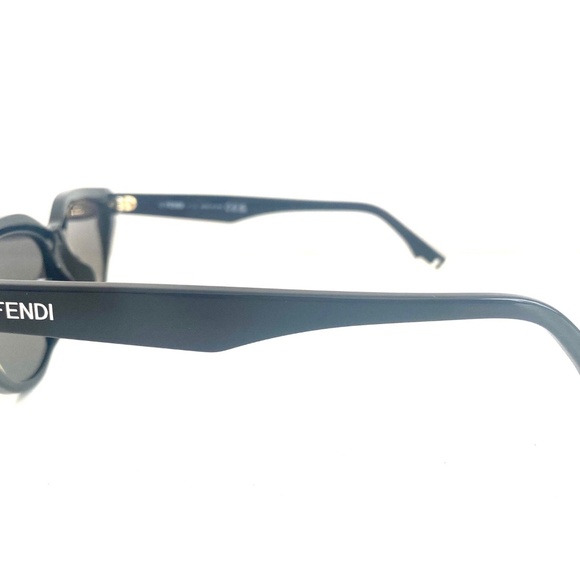 FENDI Way Sunglasses in Black - FE400091-01A MSRP $445 - BNIB main image 9